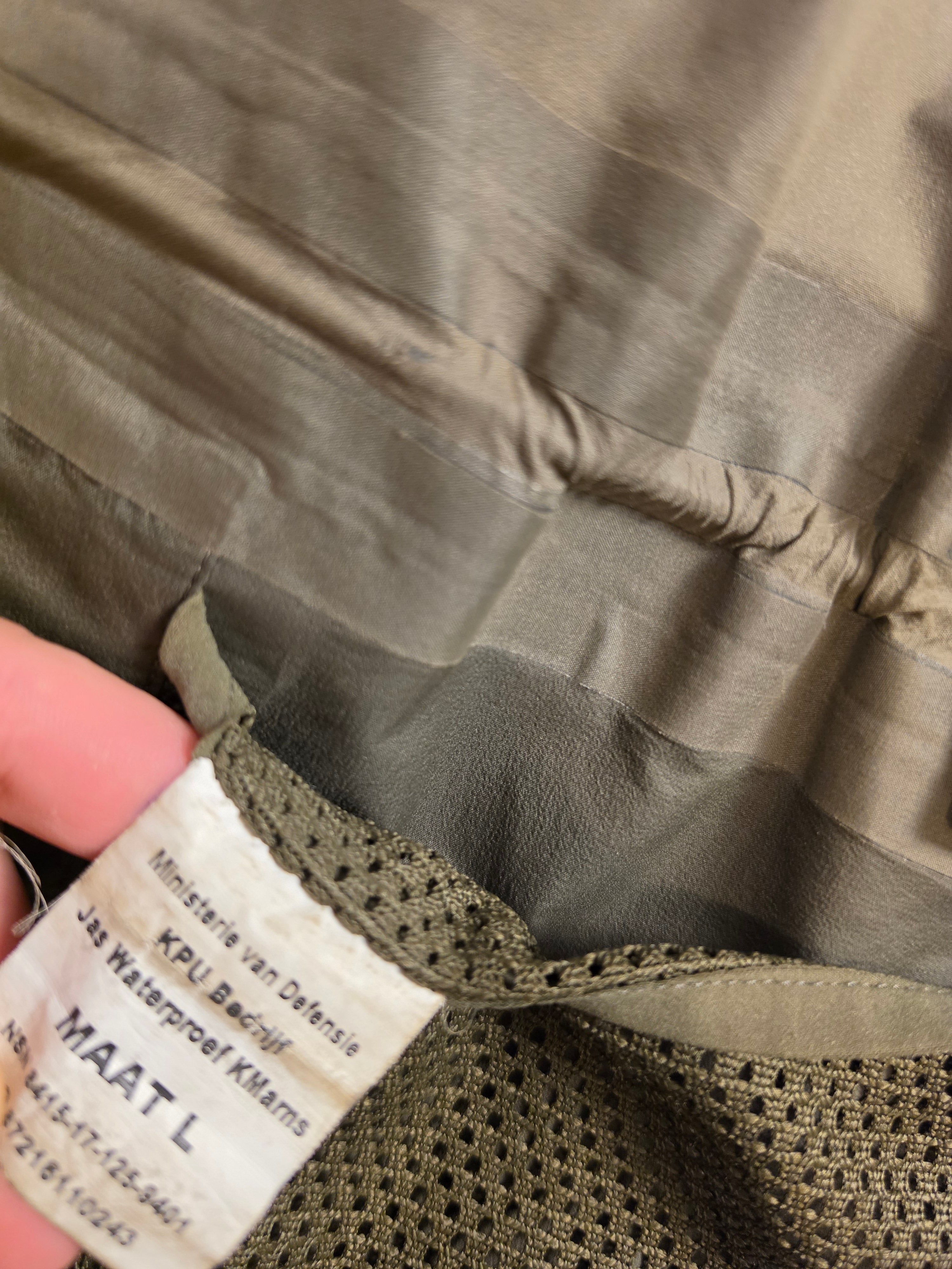 Dutch Waterproof Jacket Gore-Tex Carinthia, Olive