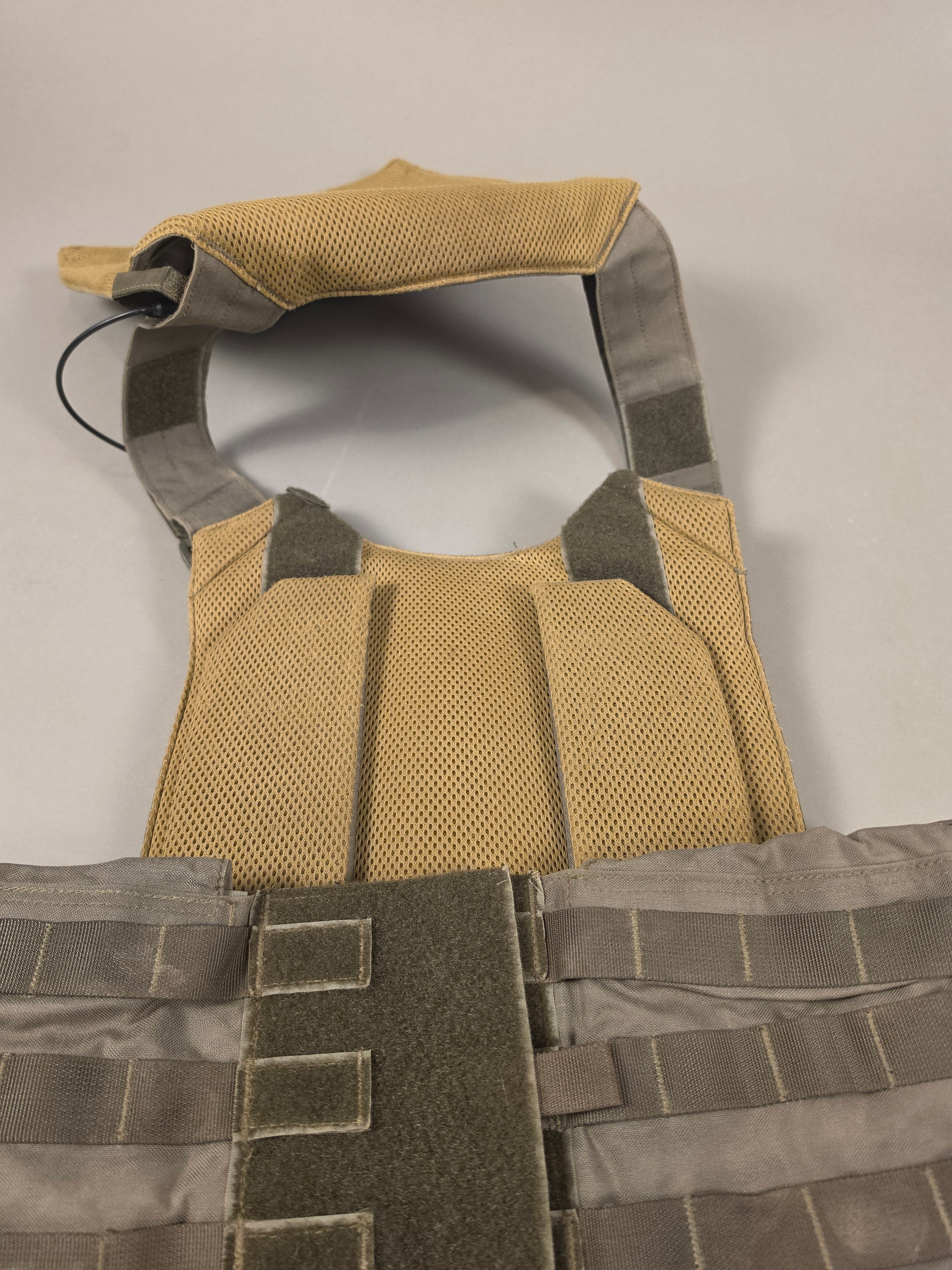Lindnerhof Taktik Plate Carrier Gen V, with quick release