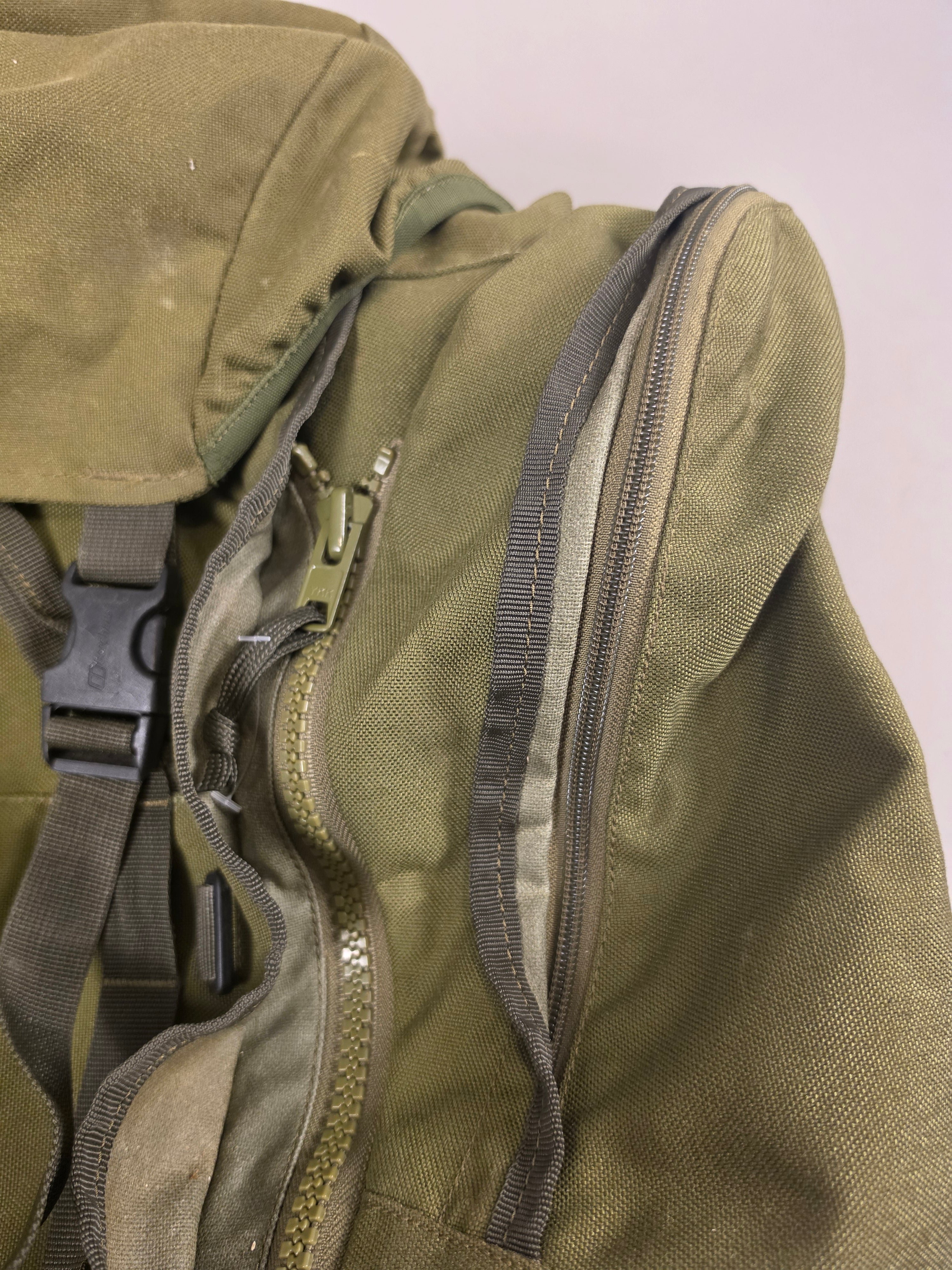 BERGHAUS Cyclops 2 ATLAS rucksack + Side Pouches