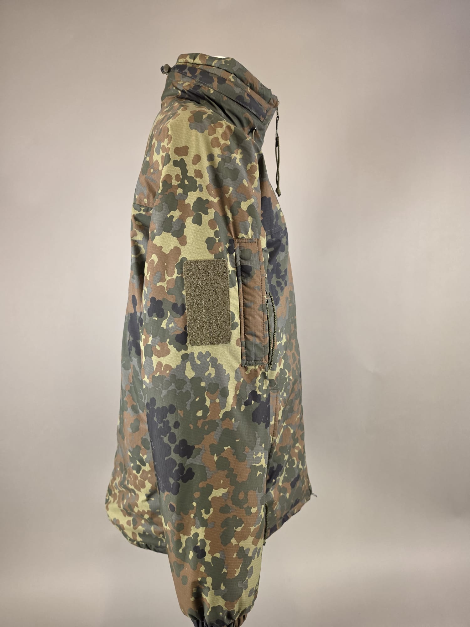 Carinthia HIG Jacket Flecktarn, Size L, Surplus, very good