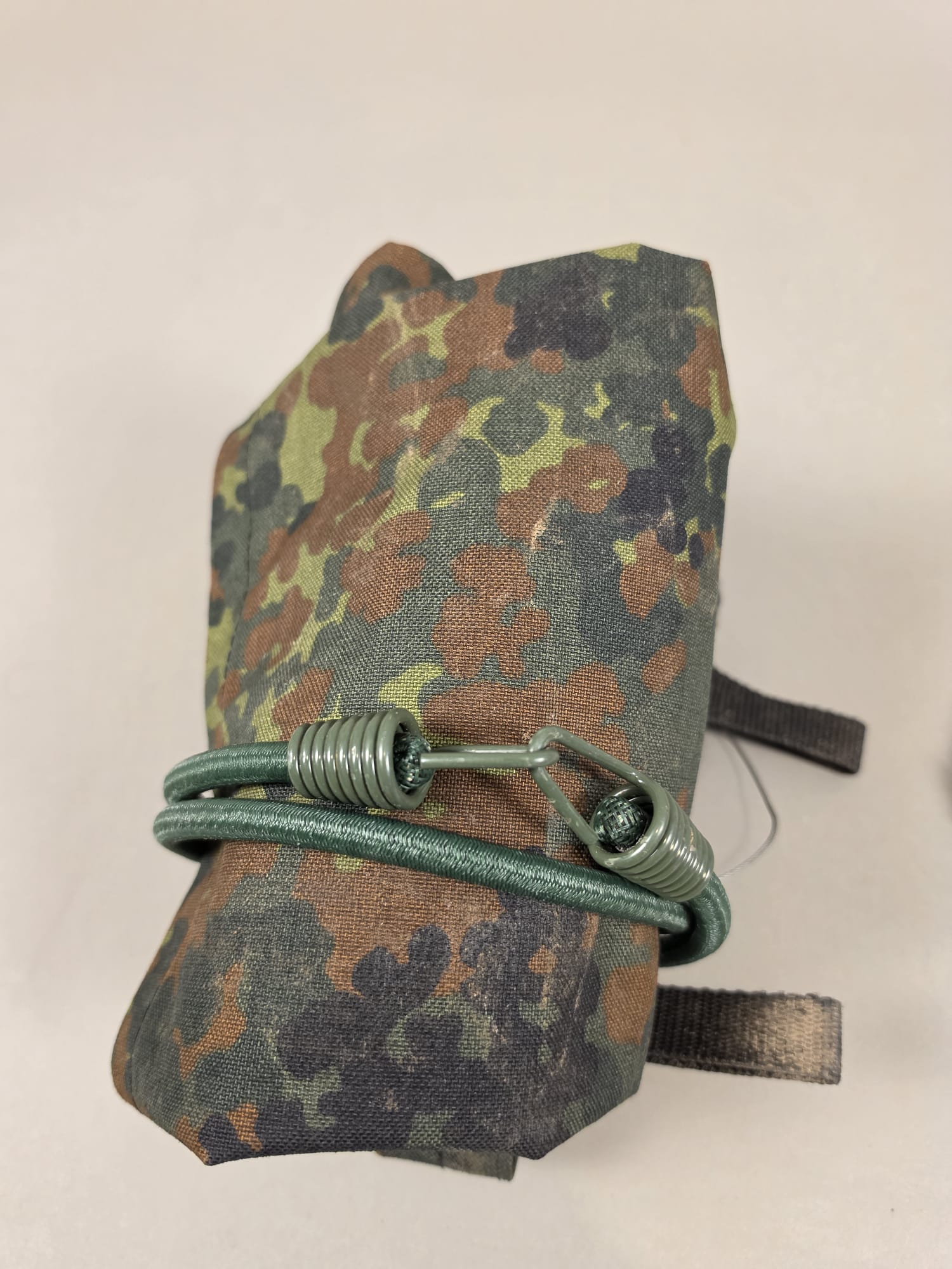 Bungee cord with hooks - Surplus, good condition