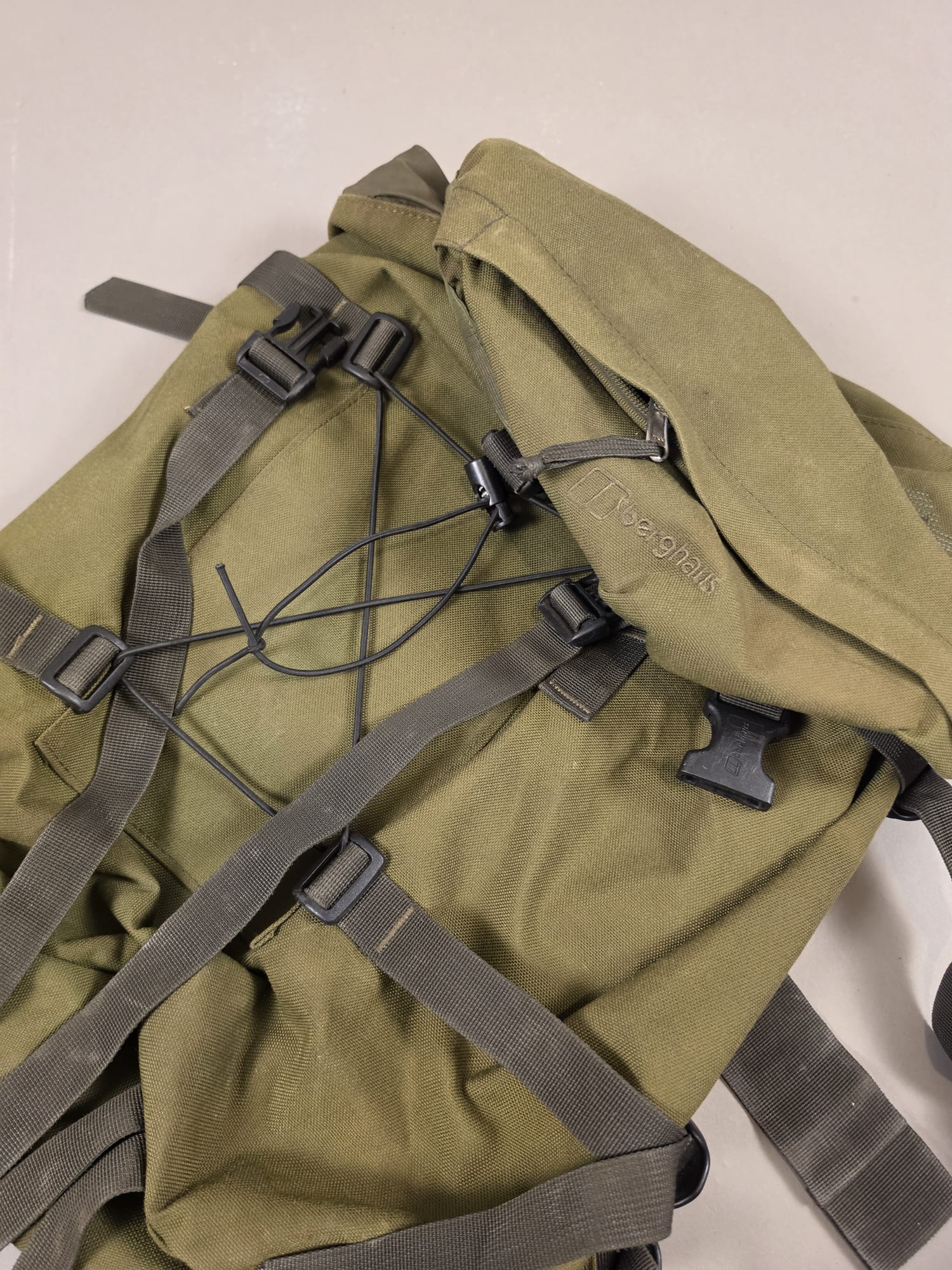 Berghaus Munro 35L Daysack, Olive, Surplus - used