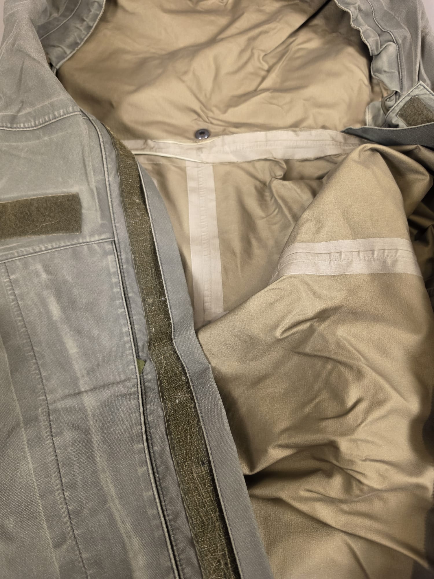 Austrian Gore-Tex KPU Rain Jacket, Olive, Fair condition